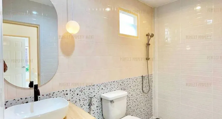 For sale 4 ベッドルーム townhouse in Bang Bua Thong, Nonthaburi