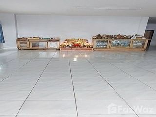 Casa adosada en venta de 3 habitaciones en Mueang Samut Prakan, Samut Prakan