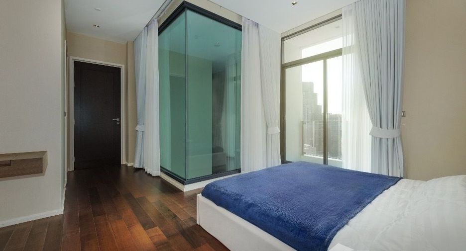 Condo en venta y en alquiler de 3 habitaciones en Khlong Toei, Bangkok
