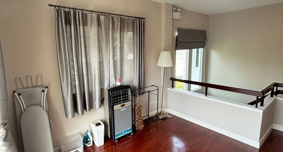 For rent 3 bedrooms house in Mueang Phuket, Phuket