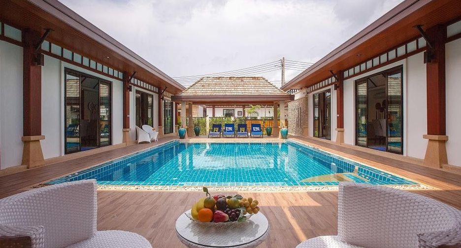 For rent 6 bedrooms villa in Mueang Phuket, Phuket
