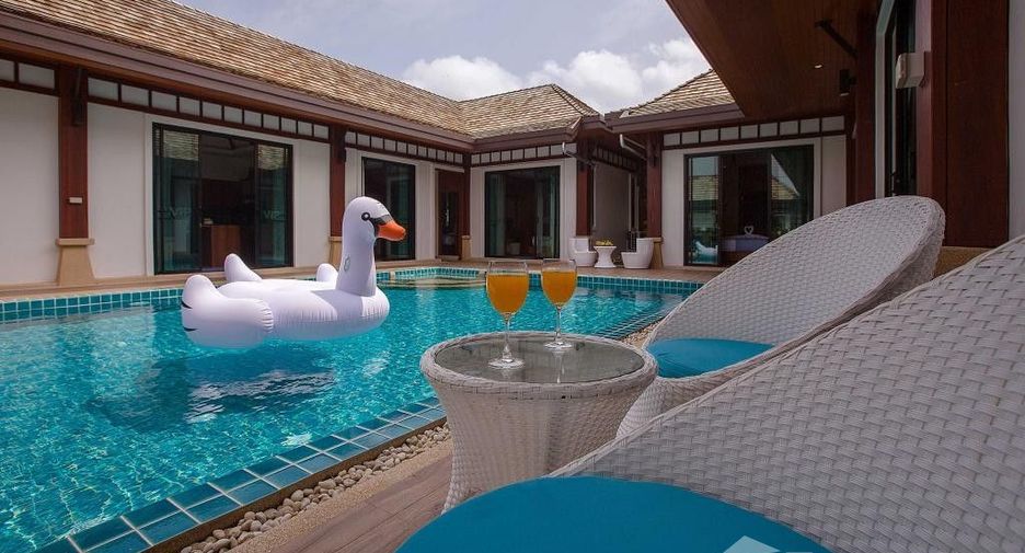 For rent 6 bedrooms villa in Mueang Phuket, Phuket