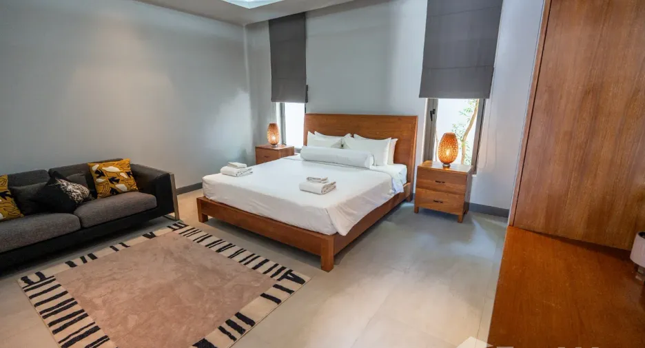 Villa zum Kauf und zur Miete mit 4 Zimmer in Thalang, Phuket