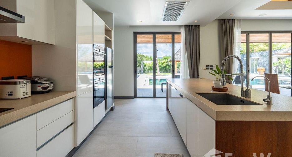 Villa zum Kauf und zur Miete mit 4 Zimmer in Thalang, Phuket