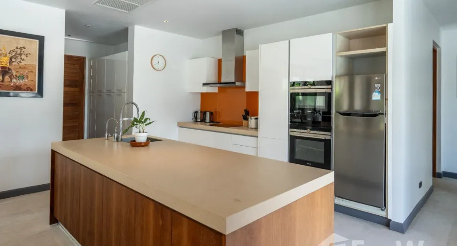 Villa zum Kauf und zur Miete mit 4 Zimmer in Thalang, Phuket