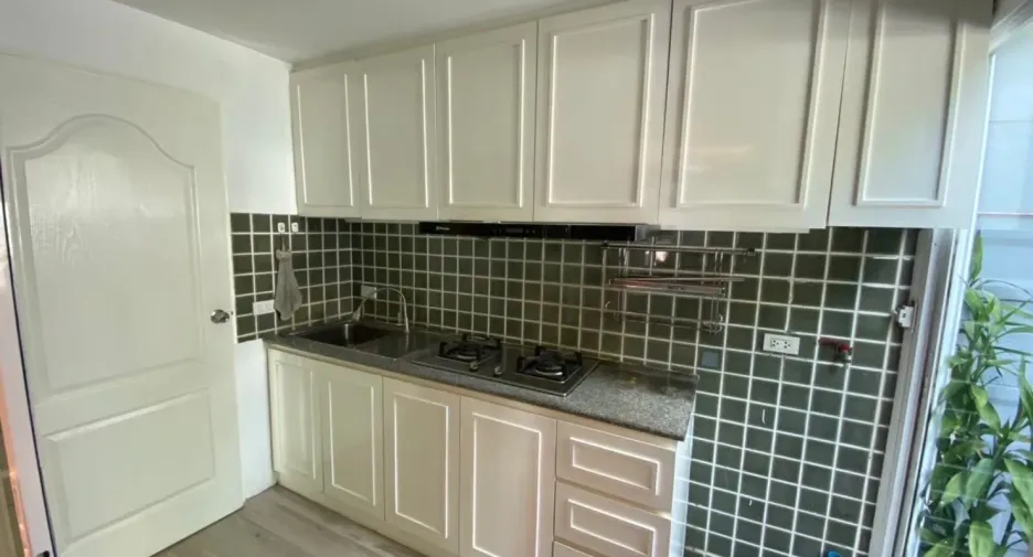 For rent 3 bedrooms townhouse in Pak Kret, Nonthaburi