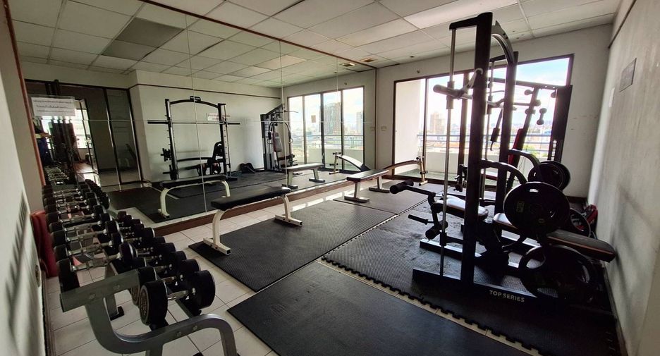 For sale 2 bedrooms condo in Chatuchak, Bangkok
