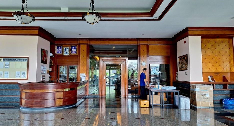 For sale 2 bedrooms condo in Chatuchak, Bangkok
