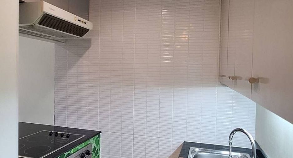 For sale 2 bedrooms condo in Chatuchak, Bangkok
