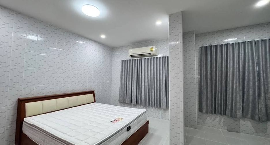 For rent 3 bedrooms house in Mueang Phuket, Phuket