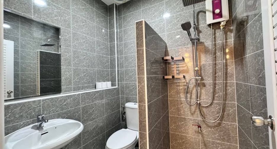 For rent 3 bedrooms house in Mueang Phuket, Phuket