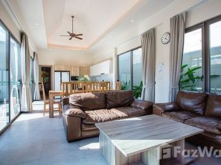 Villa en alquiler de 4 habitaciones en Thalang, Phuket