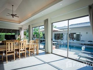 Villa en alquiler de 4 habitaciones en Thalang, Phuket