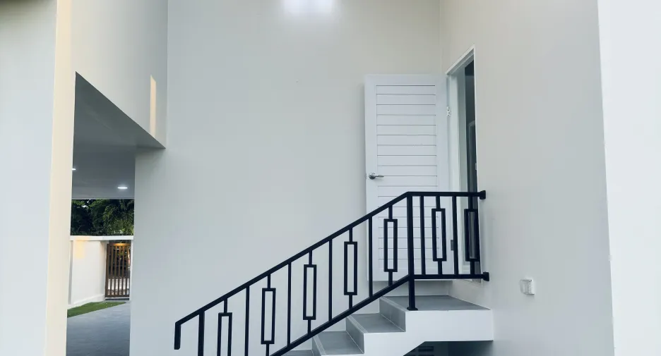 Casa en venta de 3 habitaciones en Ban Khai, Rayong