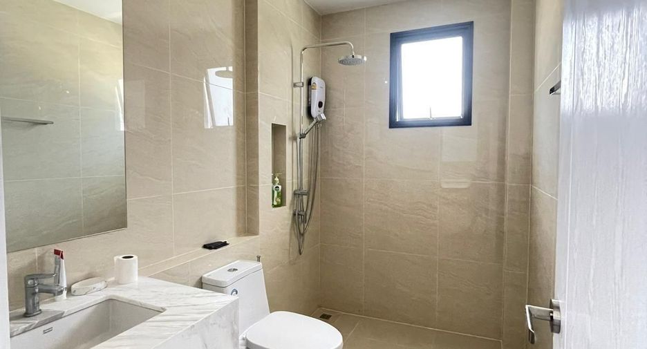 For rent 4 ベッドルーム house in Mueang Phuket, Phuket