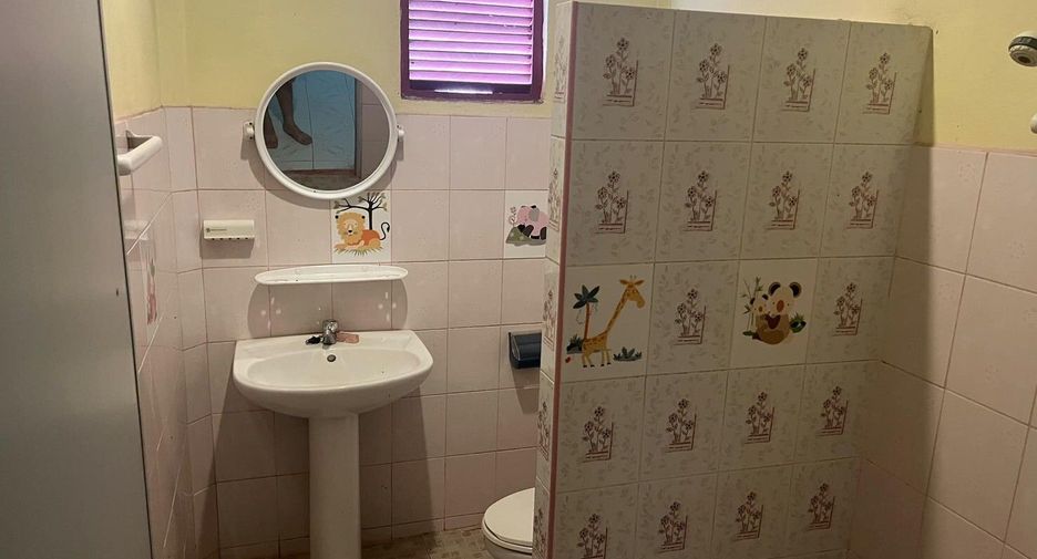 For sale 4 bedrooms house in Pai, Mae Hong Son