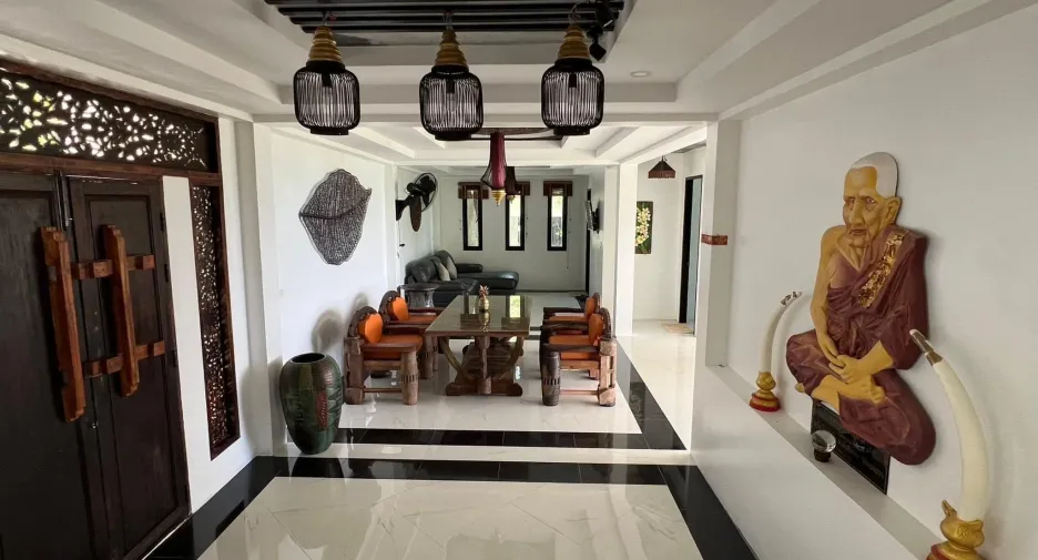 For rent 3 bedrooms villa in Kathu, Phuket