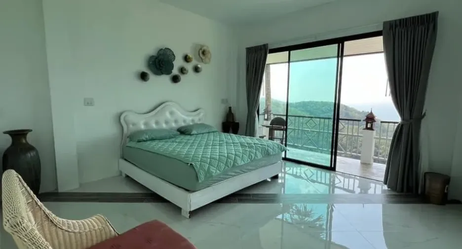 For rent 3 bedrooms villa in Kathu, Phuket