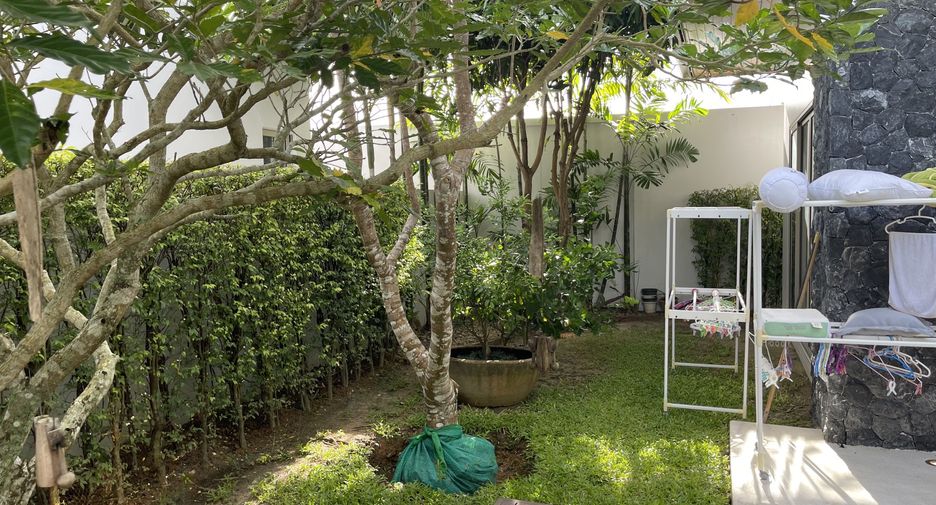 For sale 4 bedrooms villa in Thalang, Phuket