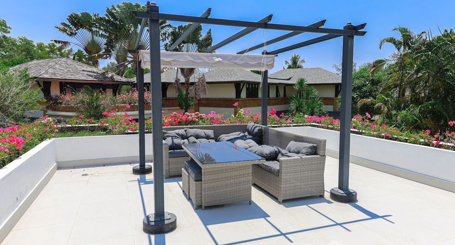 Villa en alquiler de 4 habitaciones en Thalang, Phuket
