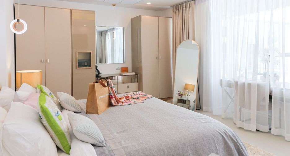 Villa en alquiler de 4 habitaciones en Thalang, Phuket