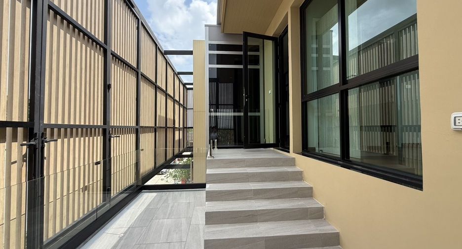Haus zum Kauf mit 3 Zimmer in Mueang Nonthaburi, Nonthaburi