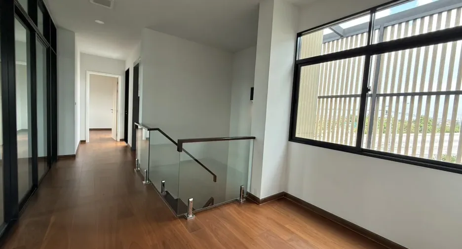For sale 3 bedrooms house in Mueang Nonthaburi, Nonthaburi