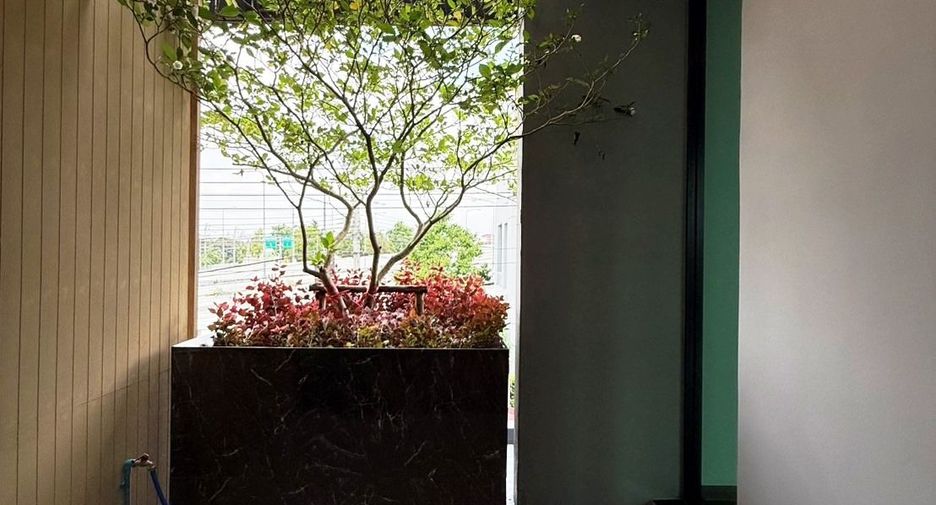 For sale 3 bedrooms house in Mueang Nonthaburi, Nonthaburi
