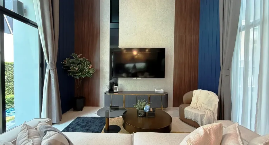 For sale 3 bedrooms house in Mueang Nonthaburi, Nonthaburi