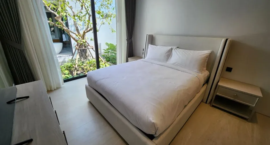 For sale and for rent 4 bedrooms villa in Thalang, Phuket