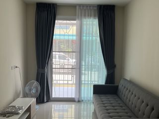 For rent 3 bedrooms townhouse in Mueang Pathum Thani, Pathum Thani