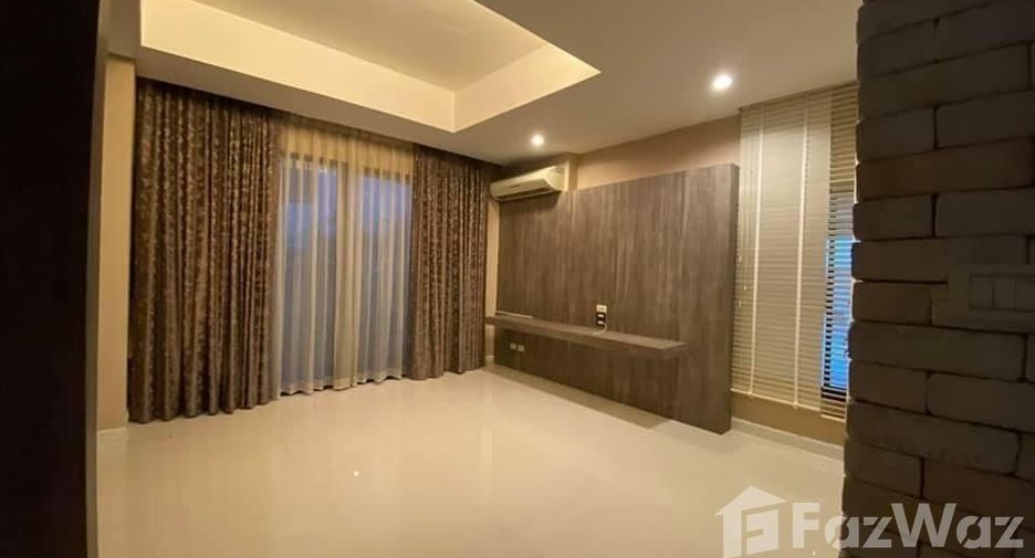 For sale 3 bedrooms house in Bueng Kum, Bangkok
