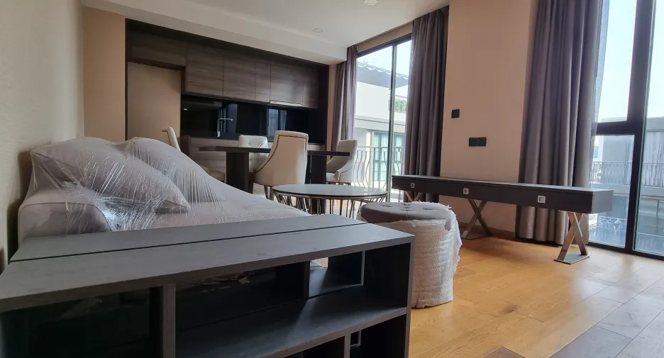 For sale 2 bedrooms condo in Pathum Wan, Bangkok