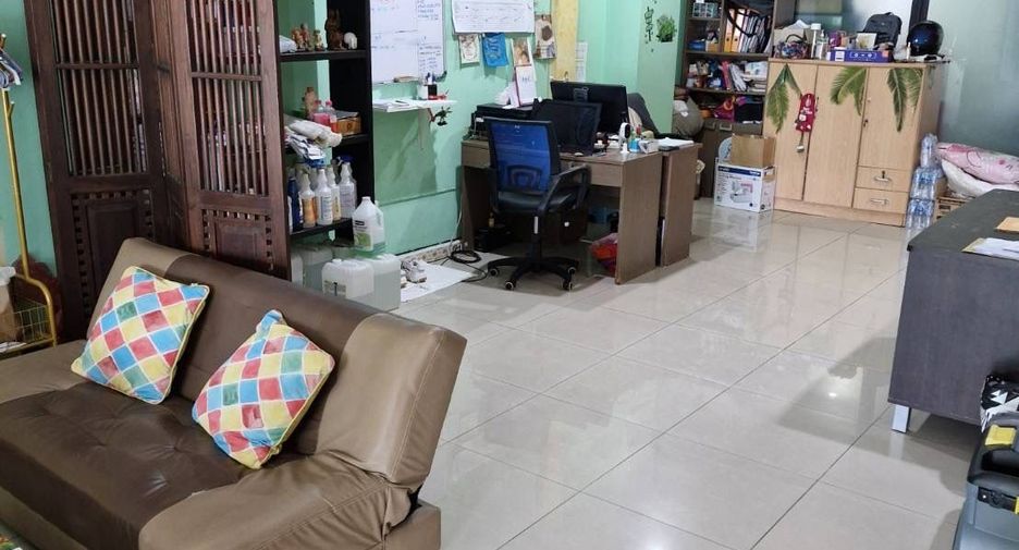 For sale 2 bedrooms townhouse in Mueang Phuket, Phuket