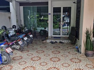 出售 2 卧室 联排别墅 在 Phuket Town, 普吉