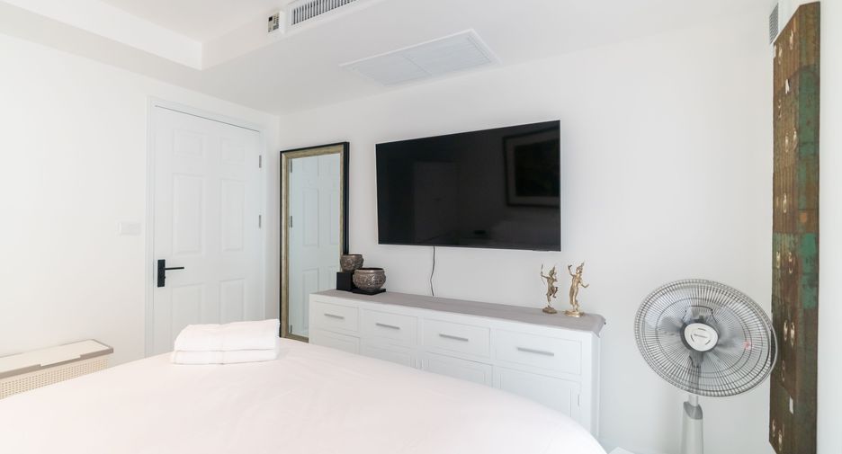 For rent 2 bedrooms condo in Mueang Phuket, Phuket