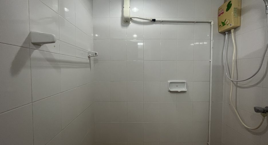 For rent 2 bedrooms apartment in Mueang Phuket, Phuket