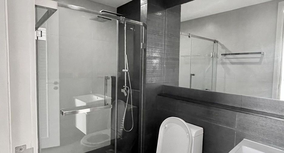 For sale and for rent 2 bedrooms condo in Phaya Thai, Bangkok