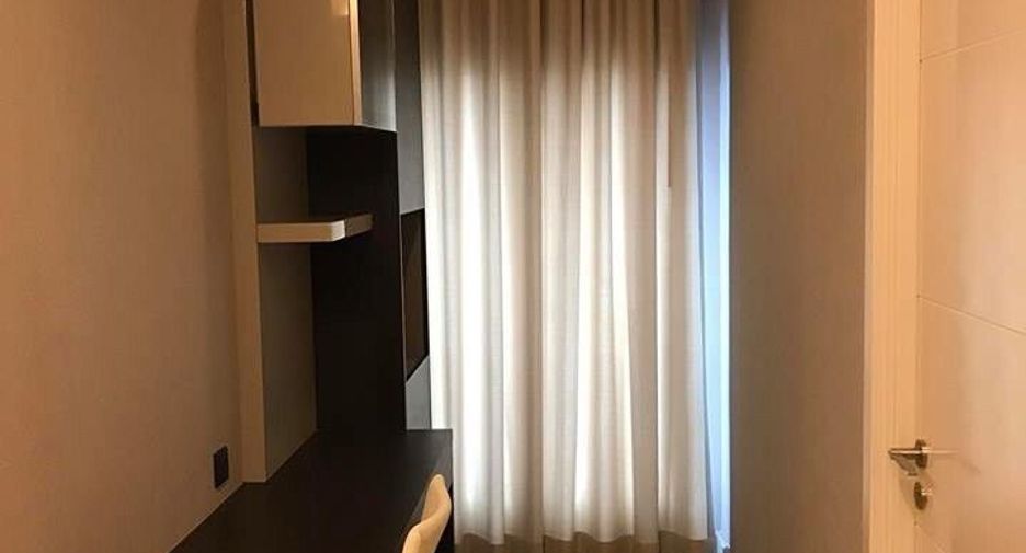 For rent and for sale 2 bedrooms condo in Phaya Thai, Bangkok