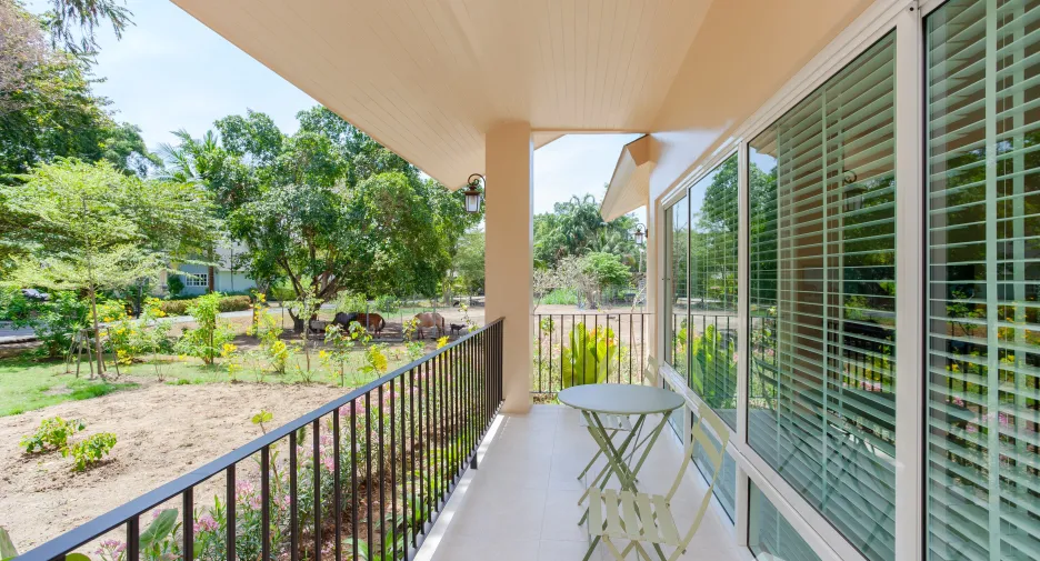 For rent 4 bedrooms villa in Mueang Phuket, Phuket