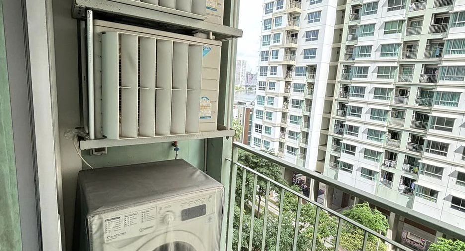 For sale 1 bed condo in Yan Nawa, Bangkok