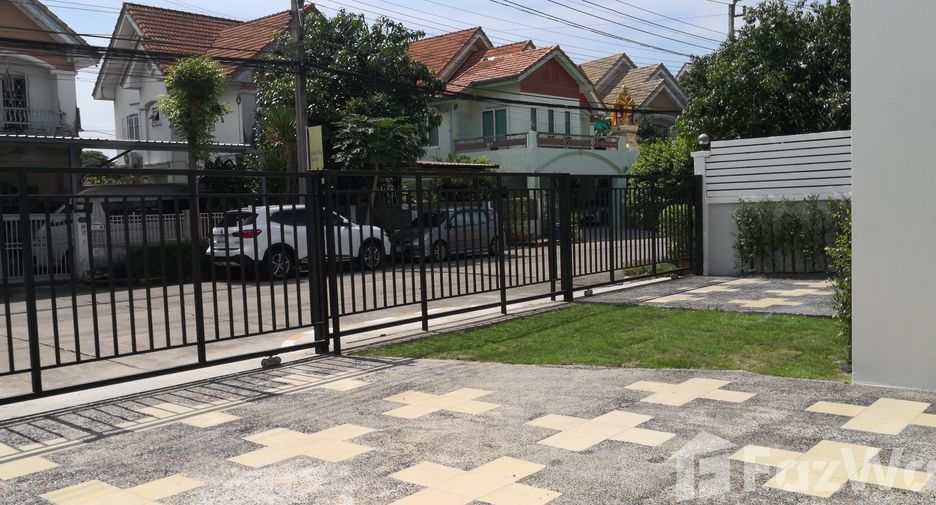 出售 和 出租 4 卧室 独立屋 在 Khlong Sam Wa, 曼谷