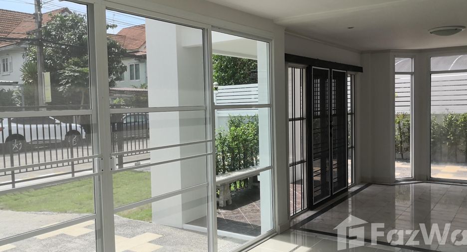 出售 和 出租 4 卧室 独立屋 在 Khlong Sam Wa, 曼谷