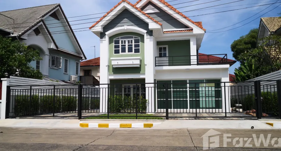 For sale and for rent 4 bedrooms house in Khlong Sam Wa, Bangkok