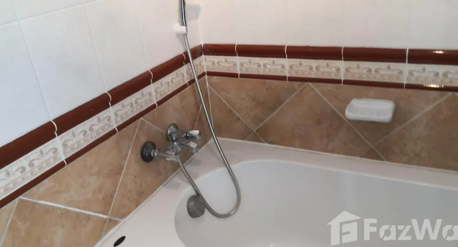 For sale and for rent 4 bedrooms house in Khlong Sam Wa, Bangkok