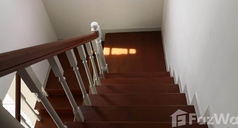 For sale and for rent 4 bedrooms house in Khlong Sam Wa, Bangkok