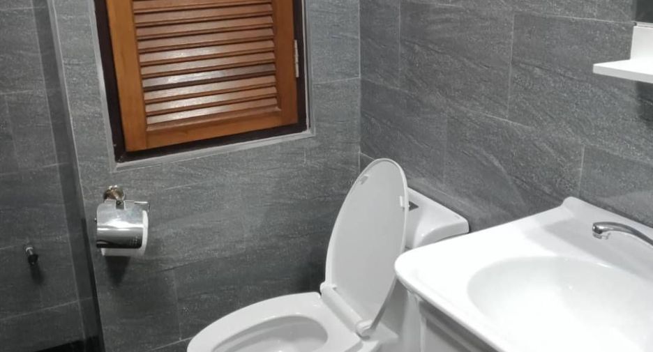 For sale studio condo in Mueang Rayong, Rayong