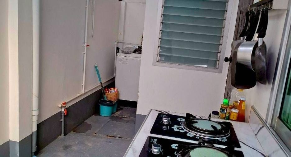 For rent 2 bedrooms townhouse in Mueang Phuket, Phuket