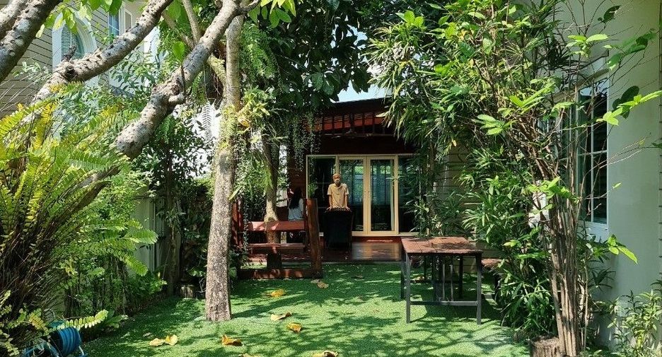 Haus zum Kauf mit 3 Zimmer in Bang Khae, Bangkok