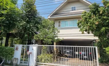 Haus zum Kauf mit 3 Zimmer in Bang Khae, Bangkok